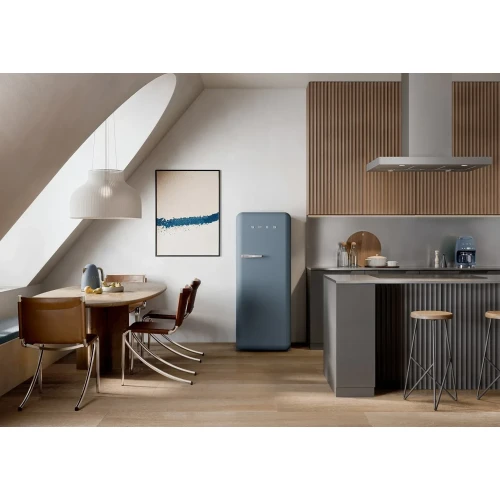 Czajnik elektryczny SMEG KLF03SBMEU