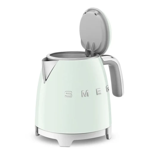 Czajnik SMEG model KLF05PGEU mini 0,8L pastelgreen