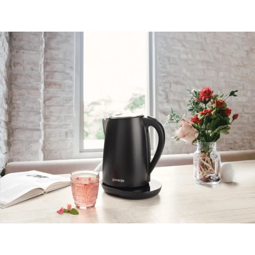 Czajnik elektryczny Gorenje K17TRDW 2200W 1,7L plastik/metal podstawa obrotowa 360° czarny