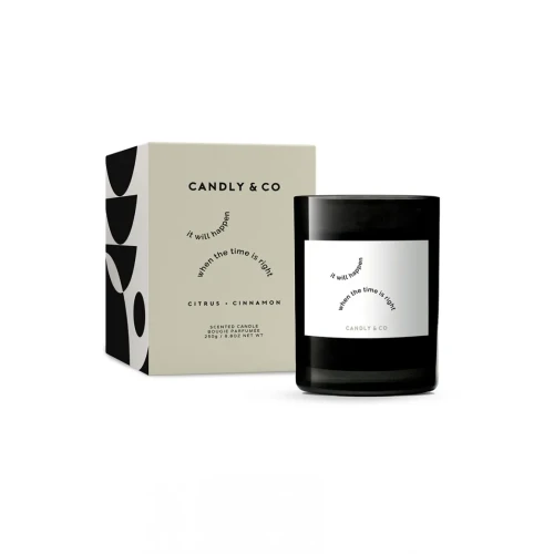 Świeca sojowa w szkle CANDLY&CO, It Will Happen When The., zapach No.3, 250g