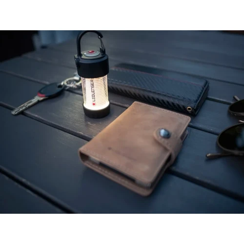 Latarka Ledlenser ML4 camping Warm