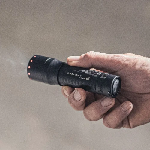 Latarka Ledlenser P7 650 lm