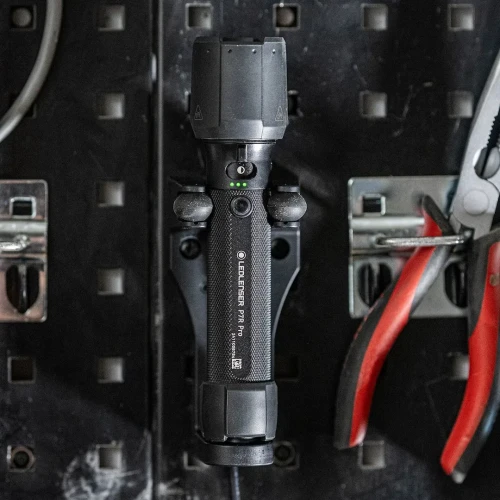 Latarka Ledlenser P7R Pro 2000 lm